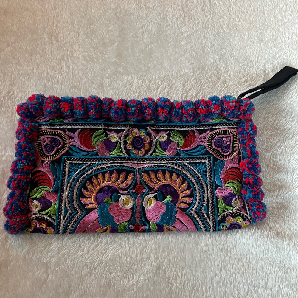 HANDMADE CLUTCH BAG